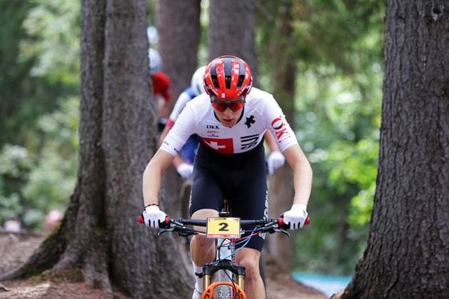 2025 UCI Mountain Bike World Championships Picture by Ed Sykes SWpix.com - 13 09 2025 - Cycling - 2025 UCI Mountain Bike World Championships - Cross-country Olympic - Crans-Montana, Valais, Switzerland - Men U23 - Finn Treudler (Switzerland) Copyright: x xSWpix.comx(t axPhotographyxHubxLtd)xEdxSykes SWpix.comx SWP-3030-3838