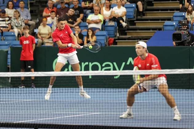 TENNIS - Davis Cup, HUN vs AUT DEBRECEN,HUNGARY,13.SEP.25 - TENNIS - ITF Davis Cup, qualification round 2, Hungary vs Austria. Image shows Alexander Erler and Lucas Miedler (AUT).  GEPAxpictures xWalterxLuger