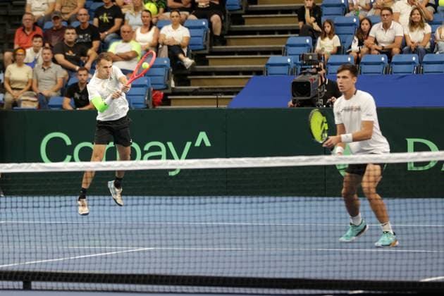 TENNIS - Davis Cup, HUN vs AUT DEBRECEN,HUNGARY,13.SEP.25 - TENNIS - ITF Davis Cup, qualification round 2, Hungary vs Austria. Image shows Zsombor Piros and Fabian Marozsan (HUN).  GEPAxpictures xWalterxLuger