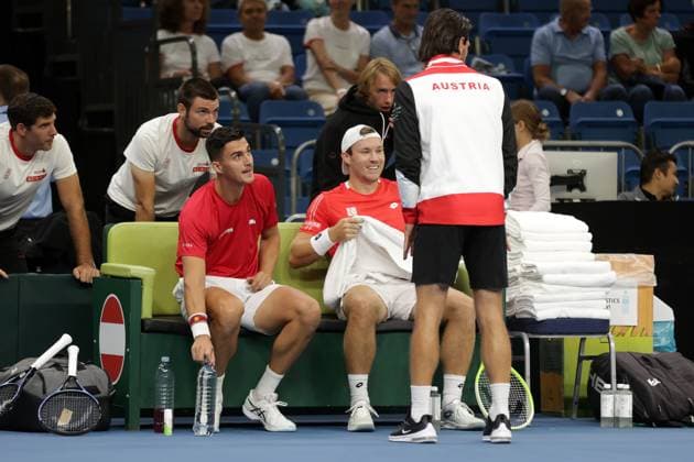 TENNIS - Davis Cup, HUN vs AUT DEBRECEN,HUNGARY,13.SEP.25 - TENNIS - ITF Davis Cup, qualification round 2, Hungary vs Austria. Image shows Alexander Erler, Lucas Miedler and captain Juergen Melzer (AUT).  GEPAxpictures xWalterxLuger