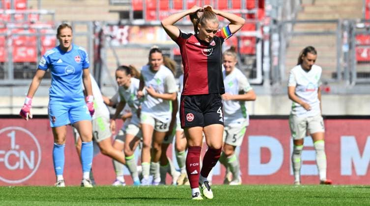 13 09 2025 Soccer season 2025 2026 1 Google Pixel Women Bundesliga 02 Matchday 1 FC Nürnberg FCN Club Clubfrauen SV Werder Bremen SVW Sportfoto Zink xwoxzix Luisa Guttenberger 4, 1 FC Nürnberg FCN disappointed disappointment behind goal celebration joy after goal goal shot to 0 1 by Medina Desic 9, SV Werder Bremen