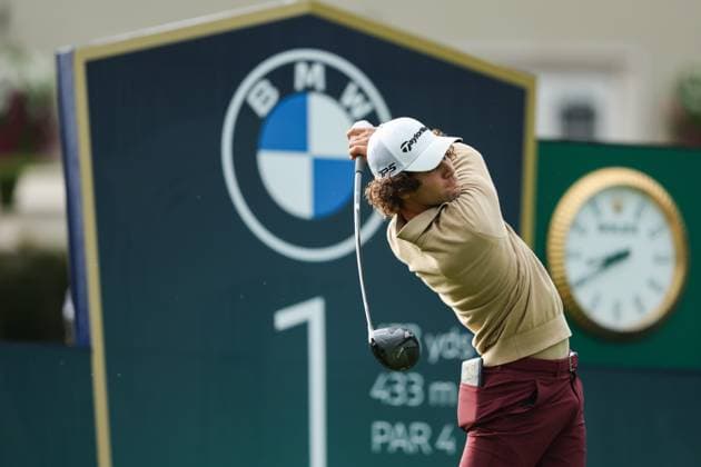 13th September 2025; Wentworth Club, London, England; The BMW PGA, Golf Herren Championship Round 3; Angel Ayora of Spain tees off from the 1st tee  HenningxvonxJagow