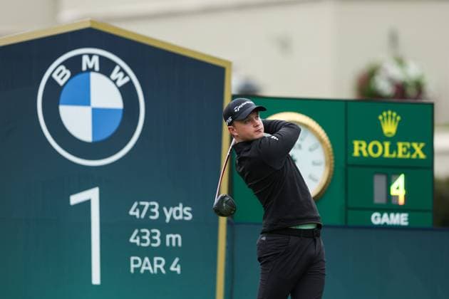 13th September 2025; Wentworth Club, London, England; The BMW PGA, Golf Herren Championship Round 3; Jayden Schaper of South Africa tees off from the 1st tee  HenningxvonxJagow