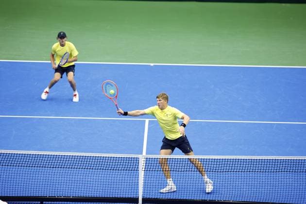 PARTILLE, SWEDEN 20250913 Sweden s AndrÃ Göransson and Erik Grevelius in cap in the doubles match against Tunisia s Aziz Ouakaa and Moez Echargui in the Davis Cup match between Sweden and Tunisia in Partille arena PARTILLE SWEDEN x9200x  Copyright: xAdamxIhse TTx DAVIS CUP SWEDEN-TUNISIA