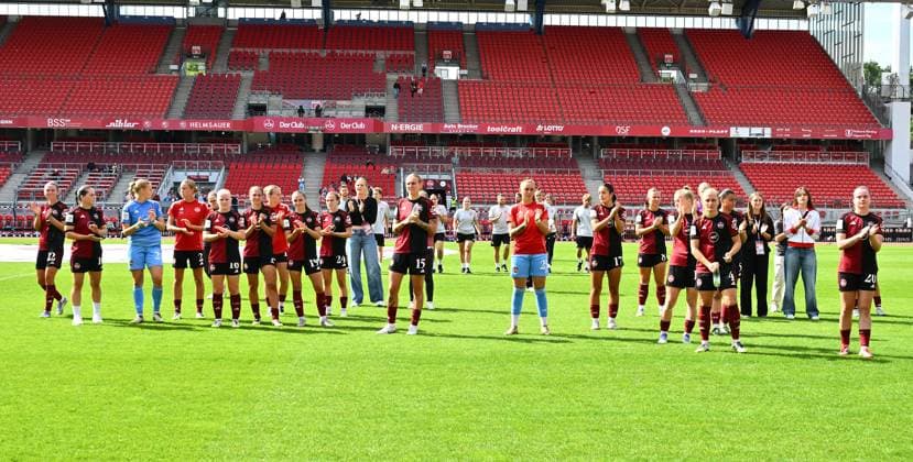 13 09 2025 Soccer Season 2025 2026 1 Google Pixel Women Bundesliga 02 Matchday 1 FC Nuremberg FCN Club Clubfrauen SV Werder Bremen SVW Sportfoto Zink xwoxzix Team Team FCN disappointed Disappointment after the end of the match