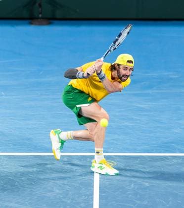 September 13, 2025, Sydney, Nsw, Australia: JORDAN THOMPSON of Australia plays a backhand against ZIZOU BERGS of Belgium in the Davis Cup tie between Australia and Belgium Sydney Australia - ZUMAt173 20250913_zsp_t173_037 Copyright: xStephanexThomasx