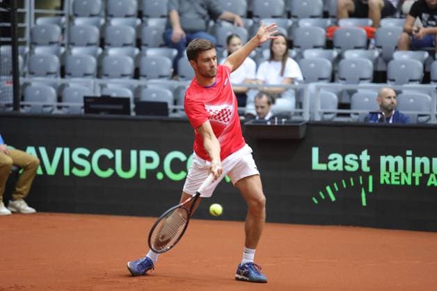 Croatia v France - 2025 Davis Cup Qualifiers Second Round: Day 2 OSIJEK, CROATIA - SEPTEMBER 13: Nikola Mektic of Croatia in action during the 2025 Davis Cup Qualifier second round match against Benjamin Bonzi and Pierre-Hugues Herbert of France at Dvorana Gradski Vrt on September 13, 2025 in Osijek, Croatia.  DavidxJerkovic PIXSELL