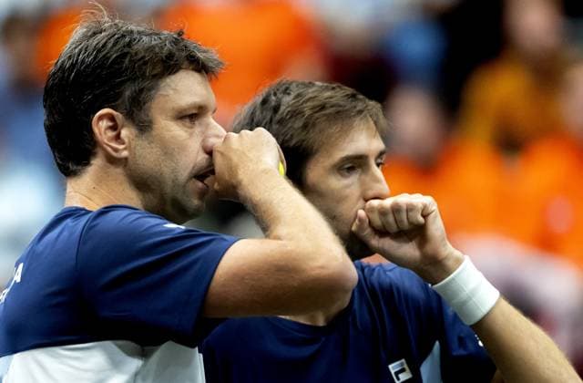 GRONINGEN - Horacio Zeballos and AndrÃ s Molteni (ARG) on the second day of the second qualifying round for the Davis Cup Finals between the Netherlands and Argentina at Martiniplaza. ANP SANDER KONING xVIxANPxSportx xxANPxIVx 536105006 originalFilename: 536105006.jpg