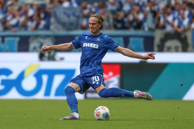 David Herold Karlsruher SC, 20 , GER, Karlsruher SC vs 1 FC Nuernberg, 2 Bundesliga, 5 Matchday, 2025 2026, 13 09 2025, DFL REGULATES PROHIBIT ANY USE OF PHOTOGRAPHS AS IMAGE SEQUENCES AND OR QUASI VIDEO, GER, Karlsruher SC vs 1 FC Nuernberg, 2 Bundesliga, 5 Matchday, 2025 2026, 13 09 2025 Karlsruhe Copyright: xEibner-Pressefoto JanxPrihodax EP_JPA
