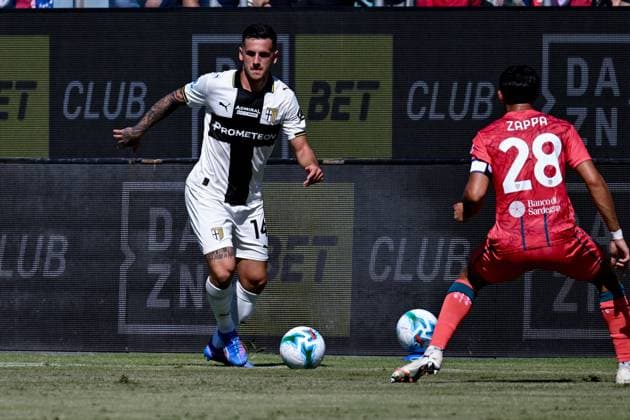 Parma s Emanuele Valeri in action during the Serie A soccer match between Cagliari Calcio and Parma at the Unipol Domus in Cagliari, Sardinia - Saturday, 13 september 2025. - Soccer  Copyright: xGianlucaxZuddas LaPressex
