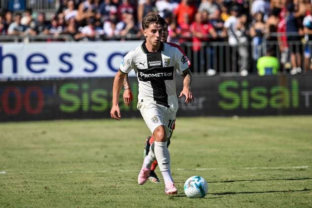 Adrian Bernabe of Parma Calcio during Cagliari Calcio vs Parma Calcio, Italian soccer Serie A match in Cagliari, Italy, September 13 2025  Copyright: xLuigixCanu IPAxSportx xipa-agency.netx xx IPA_64780679 IPA_Agency_IPA64780679