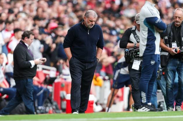Premier League Arsenal v Nottingham Forest Ange Postecoglou Nottingham Forest looks dejected during the Premier League match Arsenal vs Nottingham Forest at Emirates Stadium, London, United Kingdom, 13th September 2025 (Photo by Izzy Poles News Images) London Emirates Stadium Greater London United Kingdom Copyright: xIzzyxPoles NewsxImagesx