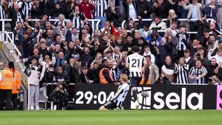 Newcastle United v Wolverhampton Wanderers Premier League 13 09 2025. GOAL 1-0 Newcastle United forward Nick Woltemade (27) scores a goal and celebrates to make the score 1-0 during the Premier League match between Newcastle United and Wolverhampton Wanderers at St. James s Park, Newcastle, England on 13 September 2025. Editorial use only DataCo restrictions apply See www.football-dataco.com , Copyright: xSimonxDaviesx PSI-22823-0031