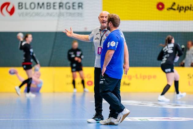 f l Hebert Mueller Thueringer HC, Coach , Steffen Birkner HSG Blomberg Lippe, Coach GER, HSG Blomberg Lippe vs Thueringer HC, , Matchday 3, Season 2025 2026, 13 09 2025 GER, HSG Blomberg Lippe vs Thueringer HC, , Matchday 3, Season 2025 2026, 13 09 2025 Blomberg Copyright: xEibner-Pressefoto JanxRollingerx EP_JSK