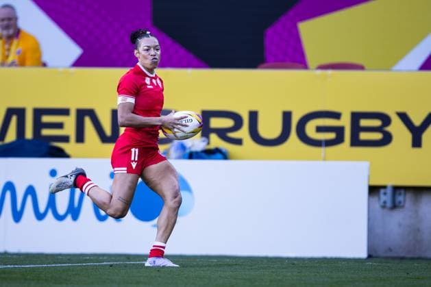 Canada Women v Australia Women s Rugby World Cup 2025 13 09 2025. quarter final Asia Hogan-Rochester of Canada scores her sides first try during the Women s Rugby World Cup 2025 match between Canada Women and Australia at Ashton Gate, Bristol, England on 13 September 2025. Bristol Ashton Gate Bristol England Editorial use only , Copyright: xSimonxKingx PSI-22815-0012