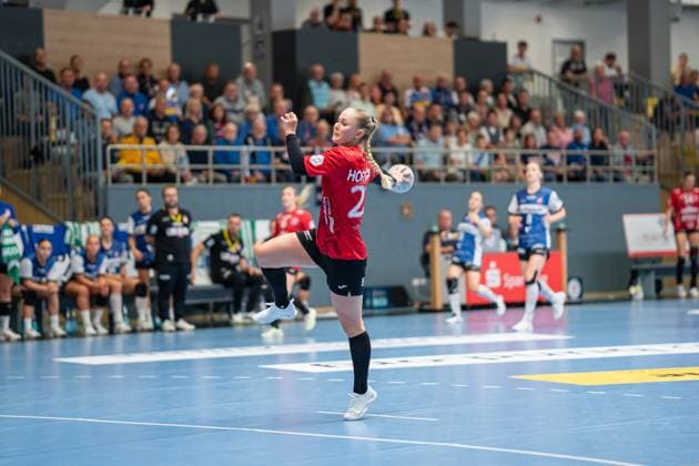 HSG Blomberg Lippe GER vs Thueringer HC GER , Handball, 1 Handball Bundesliga Women, Matchday 3, 13 09 2025, Season 2025 2026, Blomberg Rikke Hoffbeck Petersen Thueringer HC, 22 in goal Blomberg Sporthalle an der Ulmenallee Germany