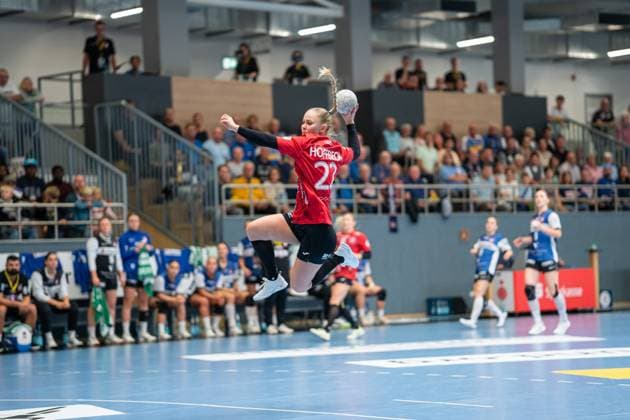 HSG Blomberg Lippe GER vs Thueringer HC GER , Handball, 1 Handball Bundesliga Women, Matchday 3, 13 09 2025, Season 2025 2026, Blomberg Rikke Hoffbeck Petersen Thueringer HC, 22 in goal Blomberg Sporthalle an der Ulmenallee Germany