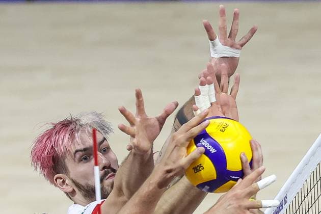 (250913) -- QUEZON CITY, Sept. 13, 2025 -- Tomasz Fornal of Poland competes during the pool B match between Poland and Romania at the FIVB Men s World Championship, WM, Weltmeisterschaft 2025 in Quezon City, the Philippines, Sept. 13, 2025. ) (SP)THE PHILIPPINES-QUEZON CITY-VOLLEYBALL-FIVB MEN S WORLD CHAMPIONSHIP 2025-POLAND VS ROMANIA ROUELLExUMALI 