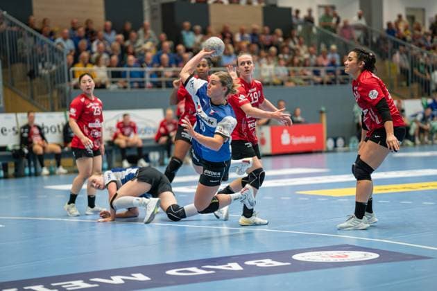 HSG Blomberg Lippe GER vs Thueringer HC GER , Handball, 1 Handball Bundesliga Women, Matchday 3, 13 09 2025, Season 2025 2026, Blomberg Maxi Muehlner HSG Blomberg Lippe, 10 in goal Blomberg Sporthalle an der Ulmenallee Germany