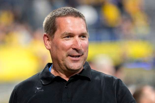 Holger Bachert Managing Director, RNL , single picture, single photo, action, action, joy, rejoice, rejoicing, friendly, cheerful, happy, beaming, optimistic, 13 09 2025, Mannheim Germany , Handball, Bundesliga, Rhein Neckar Löwen ThSV Eisenach xozx
