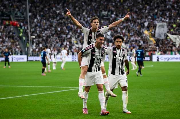 Juventus FC v FC Internazionale - Serie A Kenan Yildiz of Juventus FC celebrates with Dusan Vlahovic of Juventus FC and Weston McKennie of Juventus FC after scoring a goal during the Serie A football match between Juventus FC and FC Internazionale. Turin Italy Copyright: xNicolòxCampox