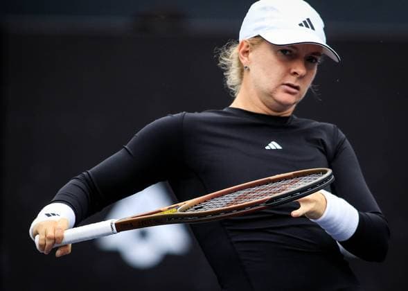 WTA, Tennis Damen 250 SP OPEN SaO PAULO, SP - 13.09.2025: WTA 250 SP OPEN - The first edition of the SP Open, a WTA 250 series tournament played on hard courts, will take place at Villa-Lobos Park, in the west zone of Sao Paulo. The event marks Sao Paulo& 39;s return to the official WTA calendar after 25 years and is the largest women& 39;s tournament in Brazil since 2016. In addition to the sporting competitions with 32 players in the singles and 16 doubles. In the photo, tennis player Francesca Jones (GBR) during a SP Open match against tennis player Janice Tjen (INA) this Saturday (13). (Photo: Aloisio Mauricio Fotoarena) x2805917x  AloisioxMauricio