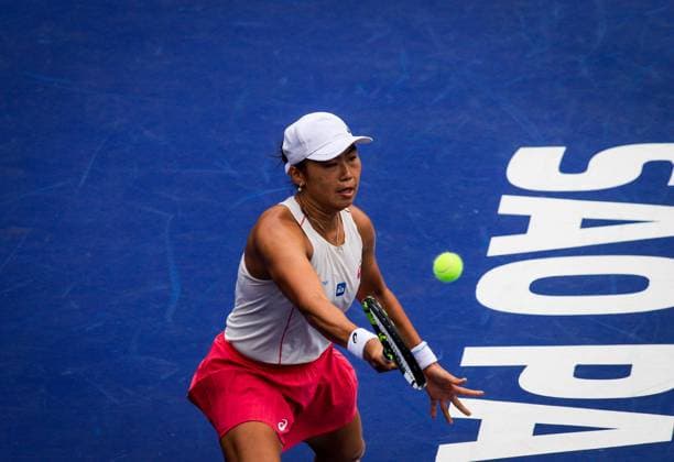 WTA, Tennis Damen 250 SP OPEN SaO PAULO, SP - 13.09.2025: WTA 250 SP OPEN - The first edition of the SP Open, a WTA 250 series tournament played on hard courts, will take place at Villa-Lobos Park, in the west zone of Sao Paulo. The event marks Sao Paulo& 39;s return to the official WTA calendar after 25 years and is the largest women& 39;s tournament in Brazil since 2016. In addition to the sporting competitions with 32 players in the singles and 16 doubles. In the photo, tennis player Janice Tjen (INA) during a SP Open match against tennis player Francesca Jones (GBR) this Saturday (13). (Photo: Aloisio Mauricio Fotoarena) x2805927x  AloisioxMauricio
