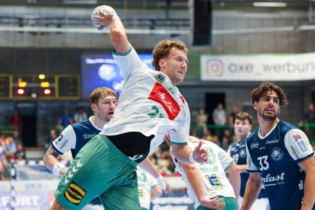 GER, 1 HBL bergischer HC vs GWD Minden 13 09 2025, Unihalle, Wuppertal, GER, 1 HBL bergischer HC vs GWD Minden, in the picture Tom Bergner TBV Lemgo 28 , with a shot on goal nordphotoxGmBHx xMeuter nph00351
