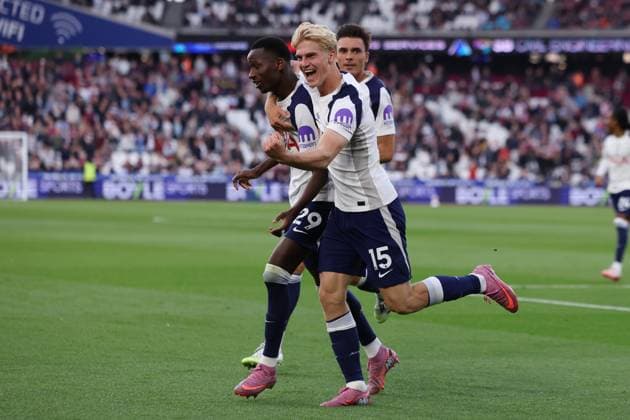 London, England, 13th September 2025. Pape Matar Sarr of Tottenham Hotspur celebrates after scoring the opening goal during the West Ham United vs Tottenham Hotspur Premier League match at the London Stadium, London. Picture credit should read: Paul Terry Sportimage EDITORIAL USE ONLY. No use with unauthorised audio, video, data, fixture lists, club league logos or live services. Online in-match use limited to 120 images, no video emulation. No use in betting, games or single club league player publications. SPI_016_PT_West_Ham_Tottenham SPI-4133-0016