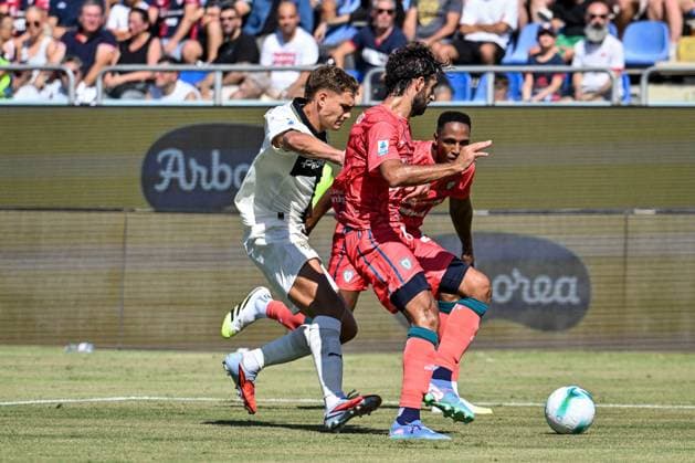 CALCIO - Serie A - Cagliari Calcio vs Parma Calcio Sebastiano Luperto of Cagliari Calcio during Cagliari Calcio vs Parma Calcio, Italian soccer Serie A match in Cagliari, Italy, September 13 2025 Cagliari Italy  Copyright: xIPAxSport ABACAx