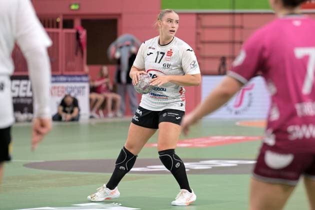 Charlotte Kaehr BSV Sachsen Zwickau, 17 TusSies Metzingen vs BSV Sachsen Zwickau, Handball, Alsco HBF, 3 League Matchday, Season 2025 2026, 13 09 2025 TusSies Metzingen vs BSV Sachsen Zwickau, Handball, Alsco HBF, 3 League Matchday, Season 2025 2026, 13 09 2025 Tuebingen Copyright: xEibner-Pressefoto TobiasxBaurx EP_TBR