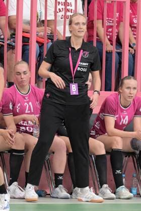 Miriam Hirsch TusSies Metzingen, Coach TusSies Metzingen vs BSV Sachsen Zwickau, Handball, Alsco HBF, 3 League Matchday, Season 2025 2026, 13 09 2025 TusSies Metzingen vs BSV Sachsen Zwickau, Handball, Alsco HBF, 3 League Matchday, Season 2025 2026, 13 09 2025 Tuebingen Copyright: xEibner-Pressefoto TobiasxBaurx EP_TBR