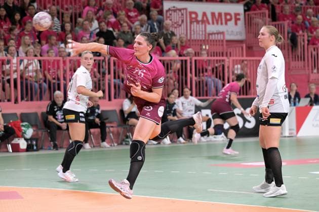 Svenja Huebner TusSies Metzingen, 26 TusSies Metzingen vs BSV Sachsen Zwickau, Handball, Alsco HBF, 3 League Matchday, Season 2025 2026, 13 09 2025 TusSies Metzingen vs BSV Sachsen Zwickau, Handball, Alsco HBF, 3 League Matchday, Season 2025 2026, 13 09 2025 Tuebingen Copyright: xEibner-Pressefoto TobiasxBaurx EP_TBR