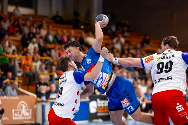 Lukas Kingsley Emdorf Nr 73, VfL Luebeck Schwartau VfL Luebeck Schwartau vs HBW Balingen Weilstetten, Handball, 2 Bundesliga, 13 09 25 Luebeck Schleswig Holstein Germany Copyright: xAgentur54Gradx xFelixxKoenigx