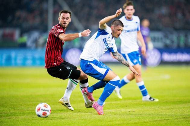 13 09 2025 Soccer, 2025 2026, 2 Bundesliga, 5 Matchday, Hannover 96 Hertha BSC Berlin L R Boris Tomiak Hannover , Dawid Kownacki Berlin DFL REGULATIONS PROHIBIT ANY USE OF PHOTOGRAPHS AS IMAGE SEQUENCES AND OR QUASI VIDEO