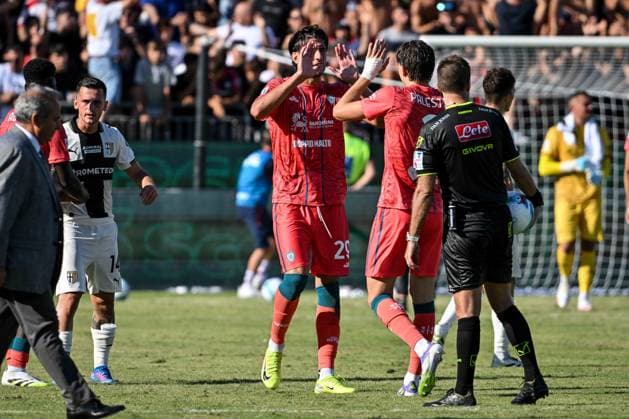 CALCIO - Serie A - Cagliari Calcio vs Parma Calcio Gennaro Borrelli of Cagliari Calcio, Marco Palestra of Cagliari Calcio during Cagliari Calcio vs Parma Calcio, Italian soccer Serie A match in Cagliari, Italy, September 13 2025 Cagliari Italy  Copyright: xIPAxSport ABACAx