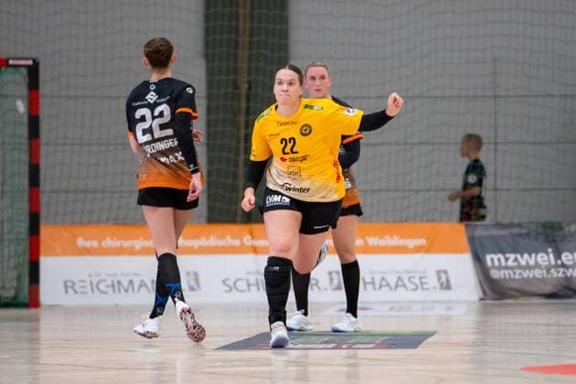 Handball I Women I Season 2025 2026 I 2 Bundesliga I 3 Matchday I VfL Waiblingen HC Rödertal I 13 09 2025 Bo Decker 22, HC Rödertal cheers Waiblingen Rundsporthalle Baden Württemberg Germany Copyright: xLobeca MaxxPetershansx