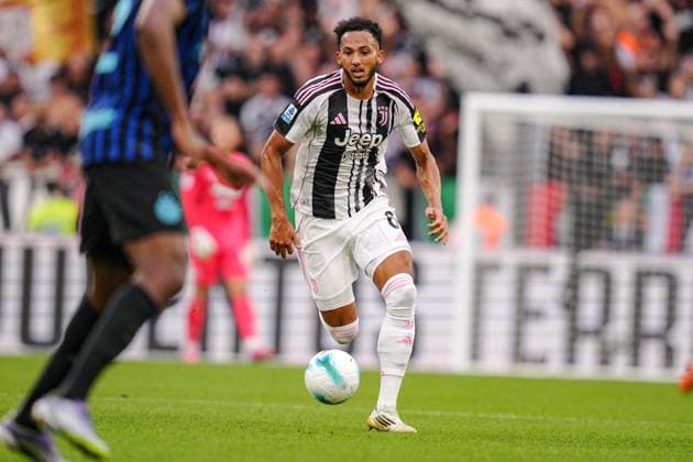 Juventus Lloyd Kelly during the Serie A soccer match between Juventus and Inter at the Allianz Stadium in Turin, north west Italy - Saturday, Septermber 13, 2025. - Soccer .  Copyright: xMarcoxAlpozzi LaPressex