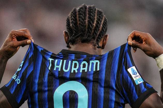 Inter Milan s Marcus Thuram celebrates after scoring the 2-3 goal for his team during the Serie A soccer match between Juventus and Inter at the Allianz Stadium in Turin, north west Italy - Saturday, Septermber 13, 2025. - Soccer .  Copyright: xMarcoxAlpozzi LaPressex