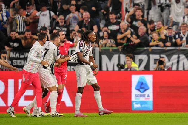 Juventus Khephren Thuram celebrates after scoring the 3-3 goal for his team during the Serie A soccer match between Juventus and Inter at the Allianz Stadium in Turin, north west Italy - Saturday, Septermber 13, 2025. - Soccer .  Copyright: xMarcoxAlpozzi LaPressex