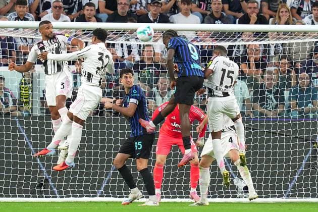 Inter Milan s Marcus Thuram scores goal 2-3 during the Serie A soccer match between Juventus and Inter at the Allianz Stadium in Turin , north Italy - Saturday , September 13 , 2025. - Soccer .  Copyright: xSpada LaPressex