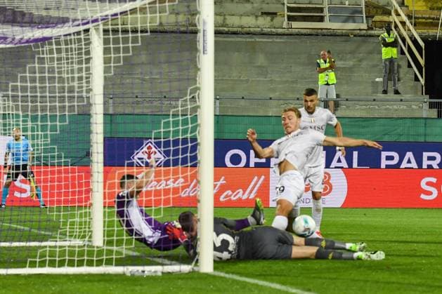 David De Gea Quintana (Fiorentina) saves a gol aganist Rasmus Hojlund (Napoli) during ACF Fiorentina vs SSC Napoli, Italian soccer Serie A match in Florence, Italy, September 13 2025  Copyright: xFabioxFagiolini IPAxSportx xipa-agency.netx xx IPA_64801797 IPA_Agency_IPA64801797