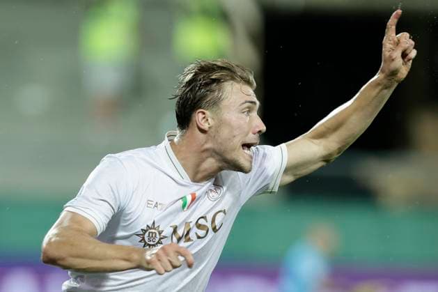 Serie A football match Fiorentina vs SSC Napoli Rasmus Hojlund celebrates after scoring a goal during the Serie A football match Fiorentina vs SSC Napoli at Artemio Franchi Stadium on September 13, 2025, in Florence. _BPH4685 Copyright: xAntonioxBalascox
