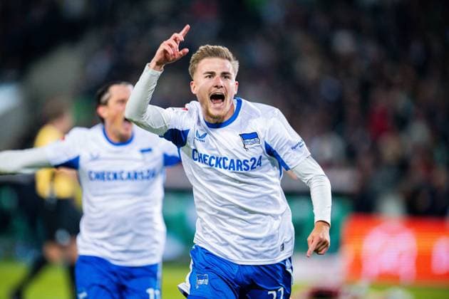 13 09 2025 Soccer, 2025 2026, 2 Bundesliga, Matchday 5, Hannover 96 Hertha BSC Berlin Marten Winkler Berlin cheers after his goal to 0 1 DFL REGULATIONS PROHIBIT ANY USE OF PHOTOGRAPHS AS IMAGE SEQUENCES AND OR QUASI VIDEO