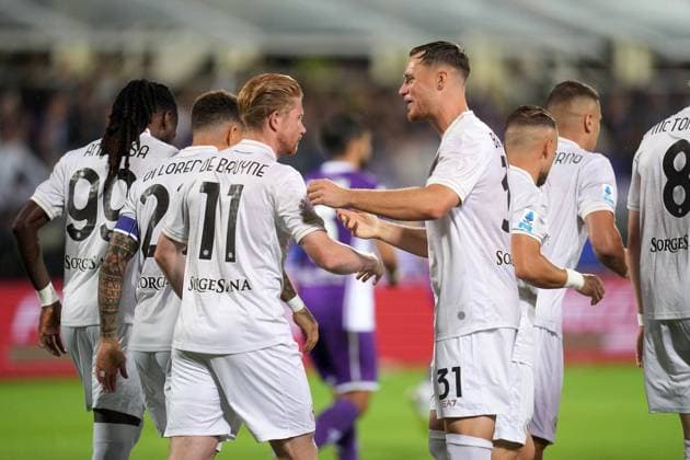FLORENCE, ITALY, September 13: Kevin De Bruyne of SSC Napoli celebrates during the Serie A match between ACF Fiorentina and SSC Napoli in Florencw, Italy. Copyright: xFOTOAGENZIAx