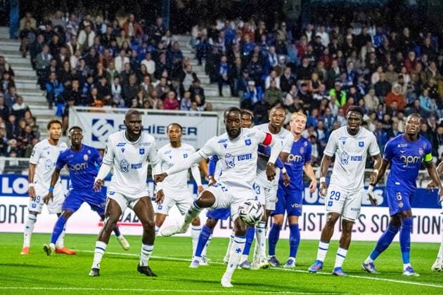 FOOTBALL : AJ Auxerre vs AS Monaco - Ligue 1 - JournÃ e 4 - 13 09 2025 Elisha Owusu (AJ Auxerre) AuxerreFrance  Copyright: xBaptistexAutissierx