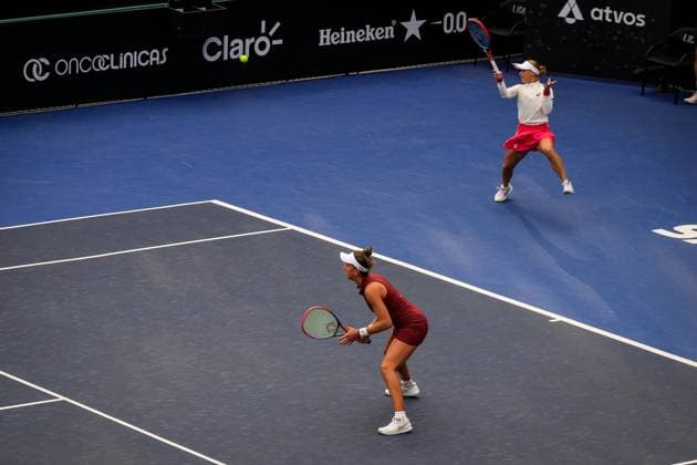 WTA, Tennis Damen 250 SP OPEN SaO PAULO, SP - 13.09.2025: WTA 250 SP OPEN - The first edition of the SP Open, a WTA 250 series tournament played on hard courts, will take place at Villa-Lobos Park, in the west zone of Sao Paulo. The event marks Sao Paulo& 39;s return to the official WTA calendar after 25 years and is the largest women& 39;s tournament in Brazil since 2016. In addition to the sporting competitions with 32 players in the singles and 16 doubles draws. In the photo, the SP Open runner-up tennis players, Ingrid Martins and Laura Pigossi (BRA), this Saturday (13). (Photo: Aloisio Mauricio Fotoarena) x2806350x  AloisioxMauricio