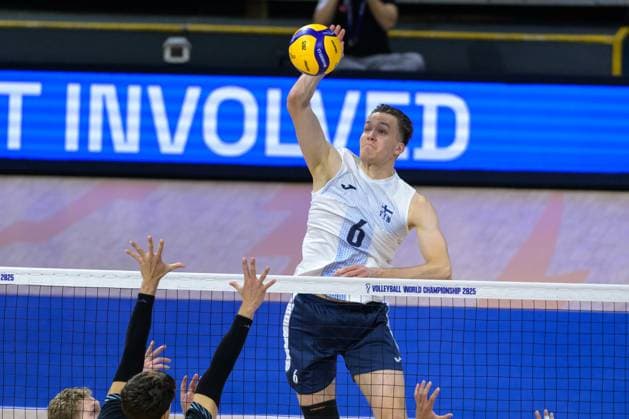 September 14, 2025, Quezon City, Manila, Philippines: Finland vs Argentina in the Pool Phase during the FIVB Mens Volleyball World Championship, WM, Weltmeisterschaft 2025 in Manila, Philippines. Argentina win in a 5 set match. Finlands Petteri TYYNISMAA in action Quezon City Philippines - ZUMAr144 20250914_zap_r144_009 Copyright: xJaynexRussellx