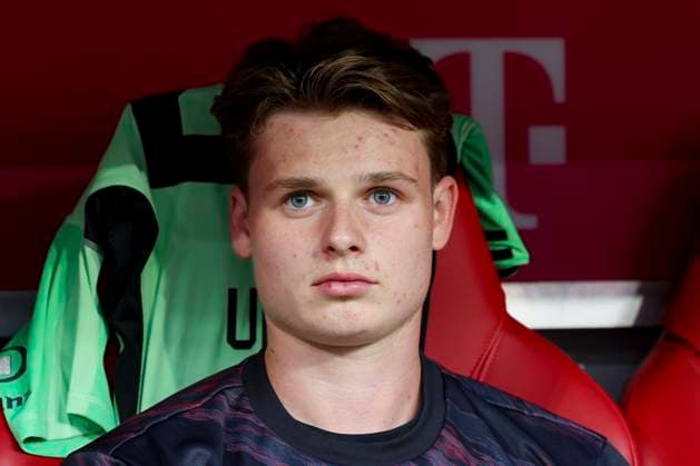 Goalkeeper Jonas Urbig FC Bayern Muenchen looks dejected, Bundesliga, FC Bayern München v Hamburger SV, Allianz Arena, September 13, 2025 in Munich, Germany Photo by Marco Steinbrenner DeFodi Images Goalkeeper Jonas Urbig FC Bayern Muenchen looks dejected, Bundesliga, FC Bayern München v Hamburger SV, Allianz Arena, September 13, 2025 in Munich, Germany Photo by Marco Steinbrenner DeFodi Images DFL regulations prohibit any use of photographs as image sequences and or quasi video
