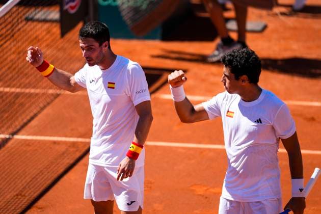 September 14, 2025, Malaga, Malaga, SPAIN: Pedro Martinez and Jaume Munar of Spain celebrate the victory against August Holmgren and Johannes Ingildsen of Denmark during their menÃ¢â‚¬â ¢s doubles tennis match to 2025 Davis Cup Qualifiers Second Round between Spain and Denmark at Club Tennis Puente Romano on September 14, 2025, in Malaga, Spain. Malaga SPAIN - ZUMAa181 20250914_zaa_a181_013 Copyright: xJoaquinxCorcherox